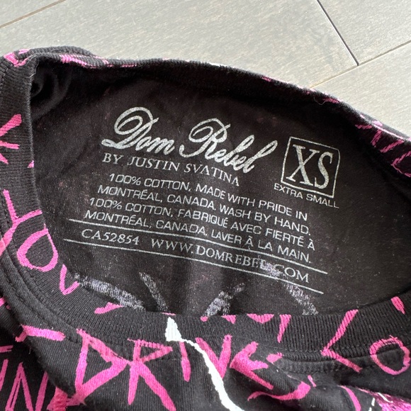 Dom Rebel Art Gallery Angel Wing Graffiti T-Shirt XS - Picture 4 of 4